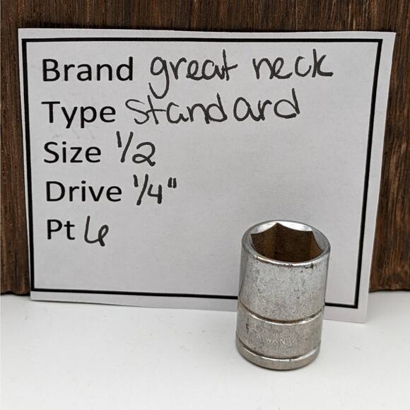 Great Neck Standard Shallow Socket 1/2" - 1/4" Drive 6 Point - Picture 1 of 5